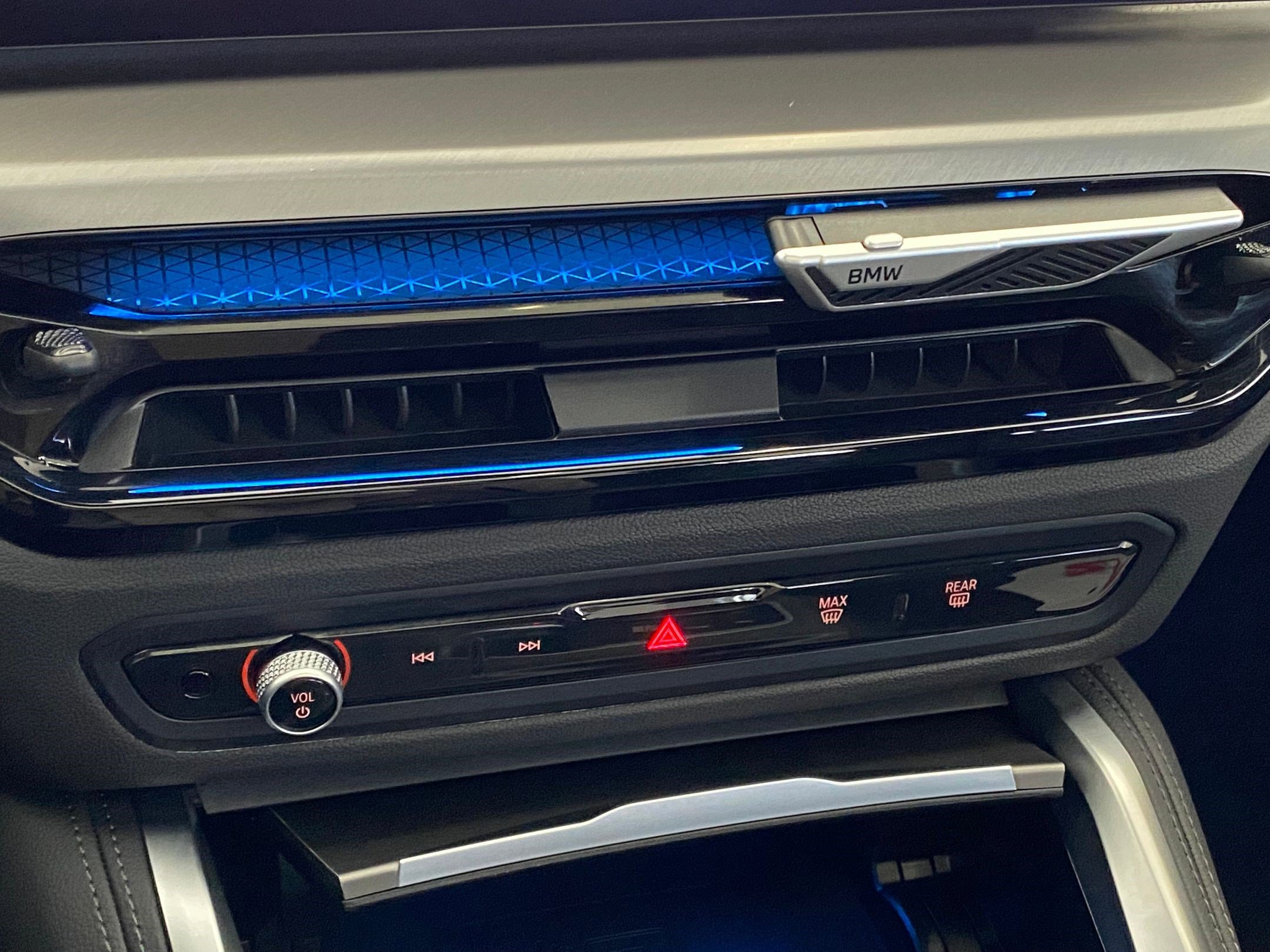 Certified 2025 BMW M240i xDrive Coupe w/ Premium Package image 24