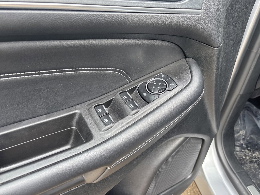 Used 2024 Ford Edge Titanium image 14