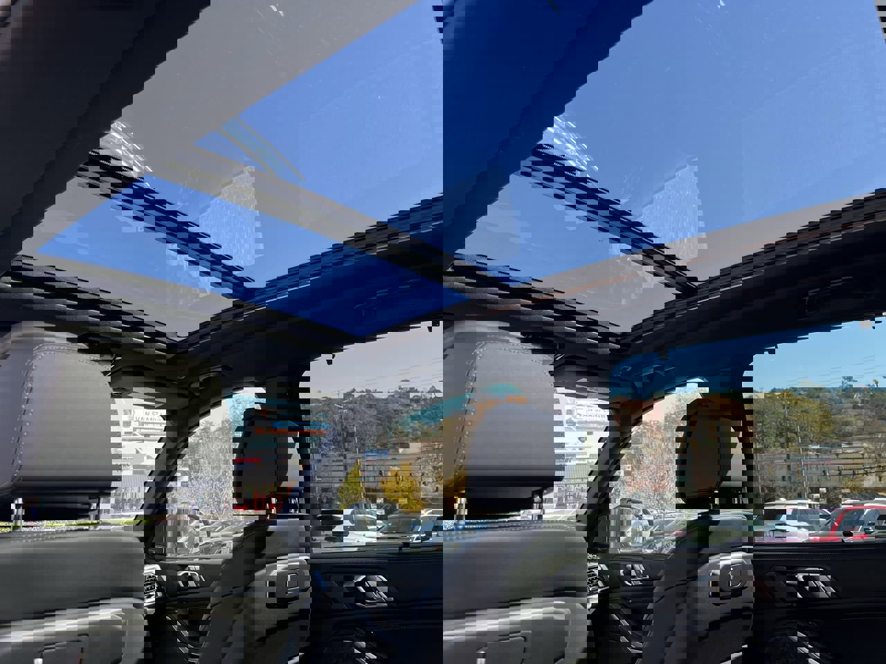 Used 2026 BMW X5 sDrive40i w/ Climate Comfort Package image 30