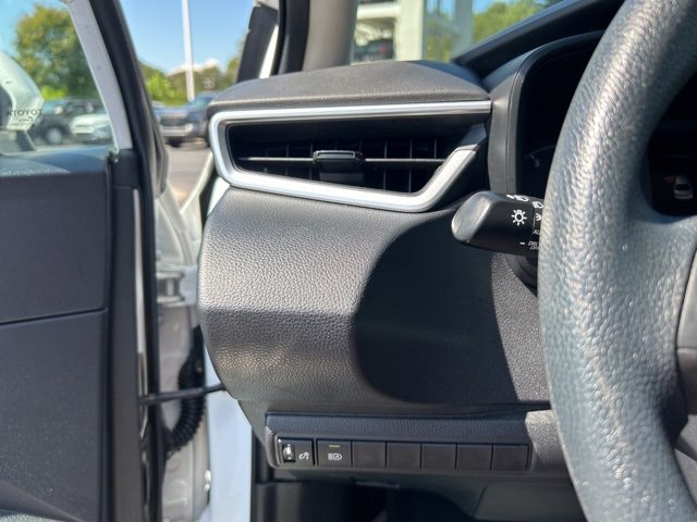 Used 2023 Toyota Corolla LE image 27