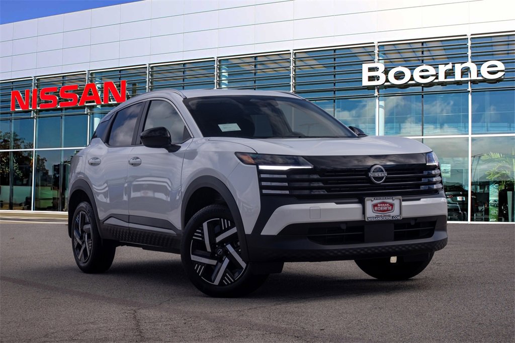 New 2026 Nissan Kicks SV image 1