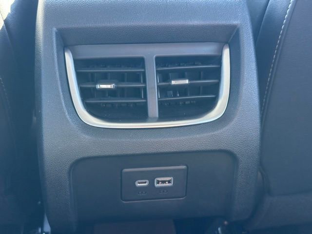 Used 2023 Chevrolet Blazer LT image 30