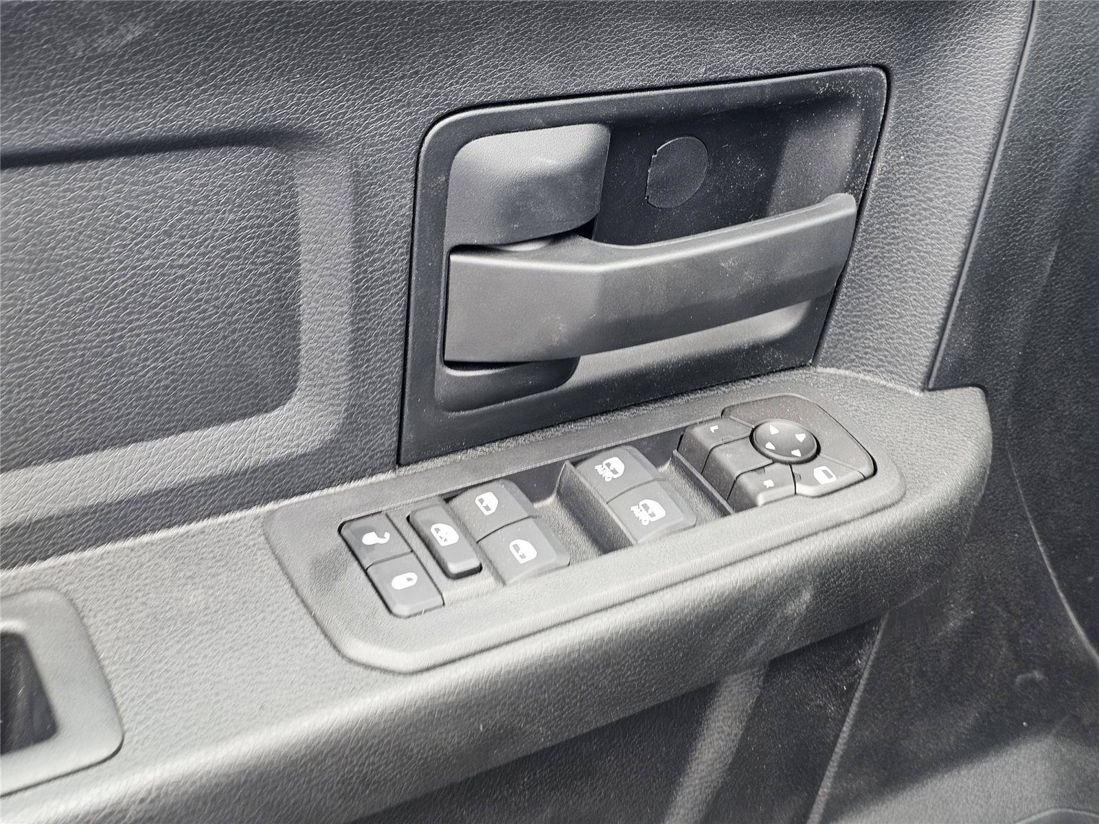 New 2026 RAM 2500 Tradesman AWD/4WD image 16