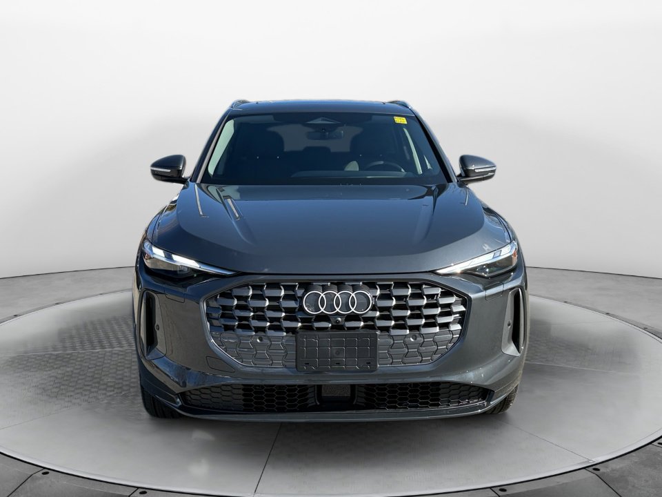 New 2025 Audi Q5 Premium image 2