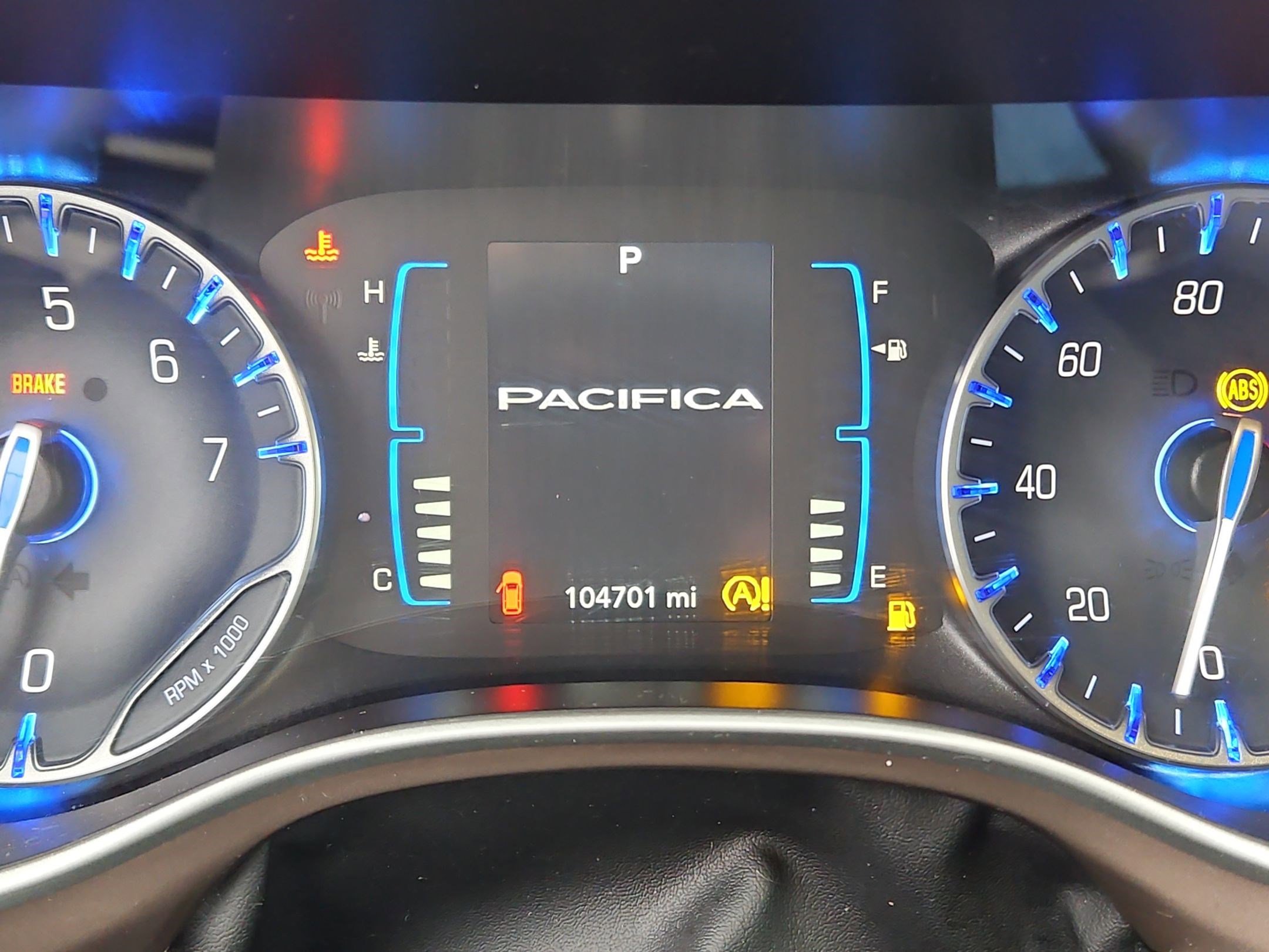 Used 2017 Chrysler Pacifica Touring-L image 23