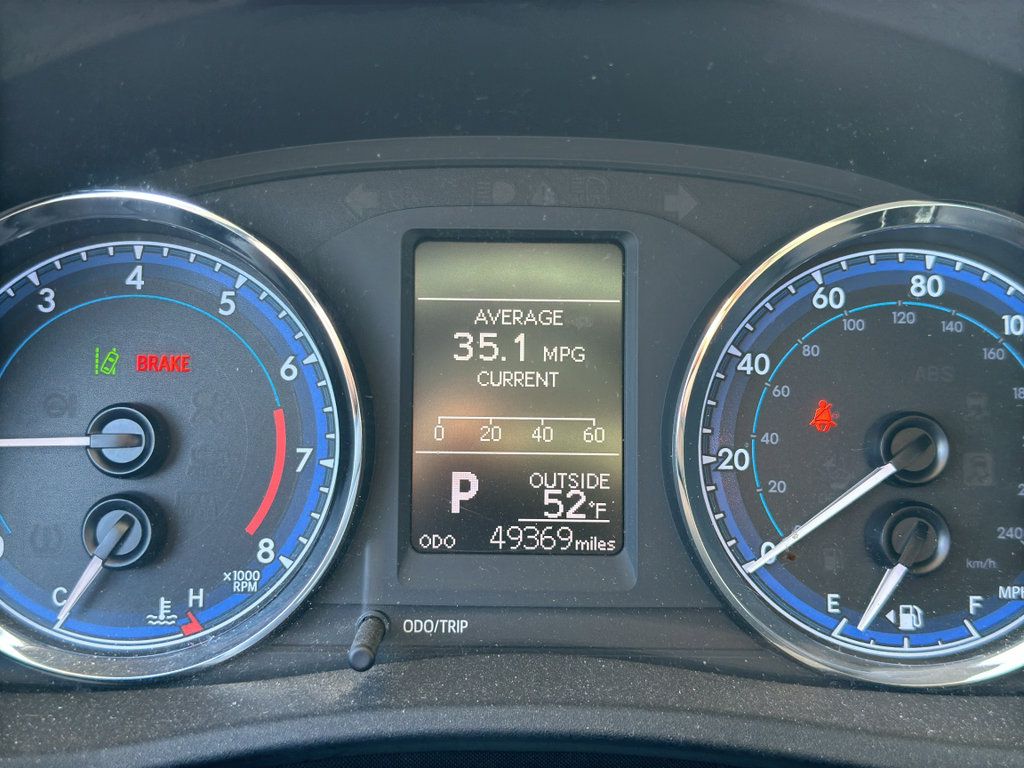 Used 2019 Toyota Corolla LE image 9