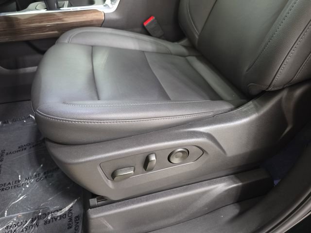 Used 2025 Chevrolet Silverado 1500 LT Trail Boss w/ Convenience Package II AWD/4WD image 29