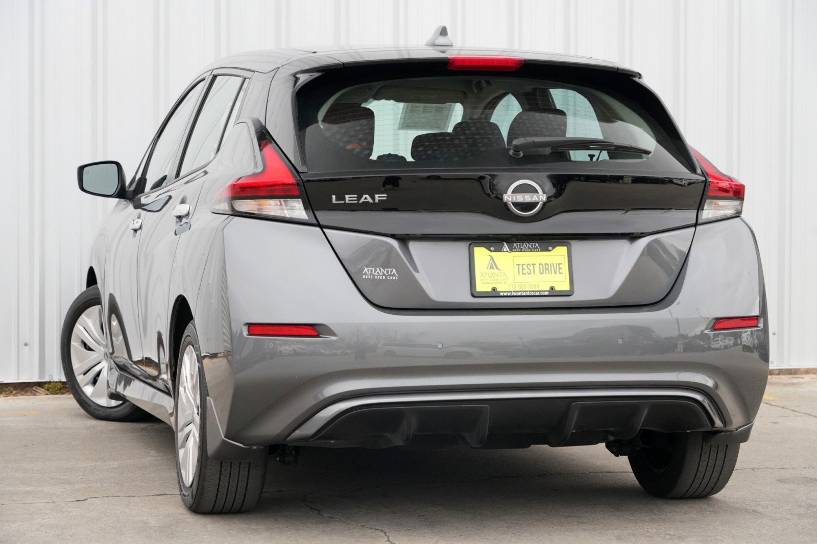 Used 2025 Nissan Leaf S image 5