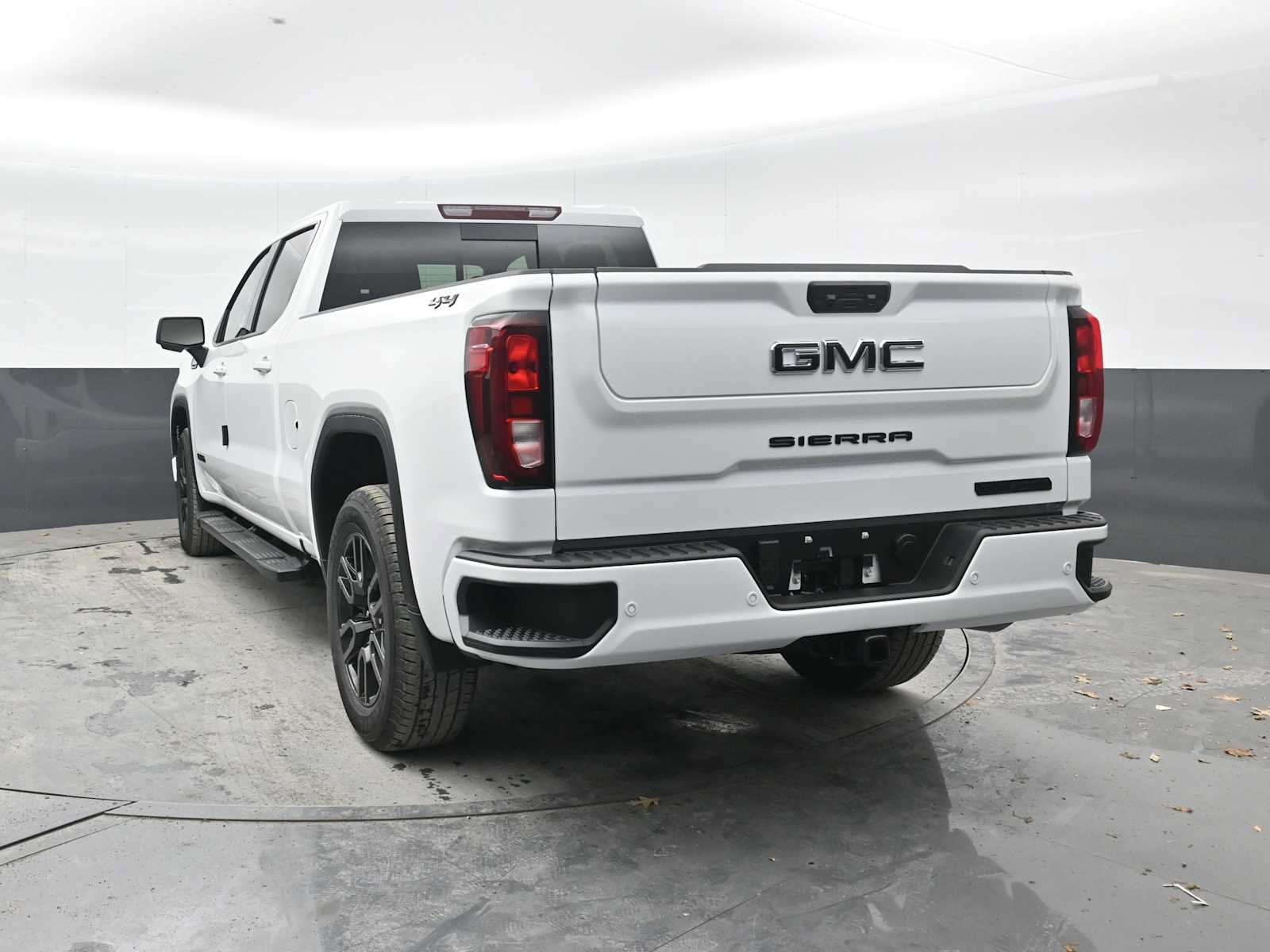 New 2026 GMC Sierra 1500 Elevation w/ Preferred Package AWD/4WD image 11