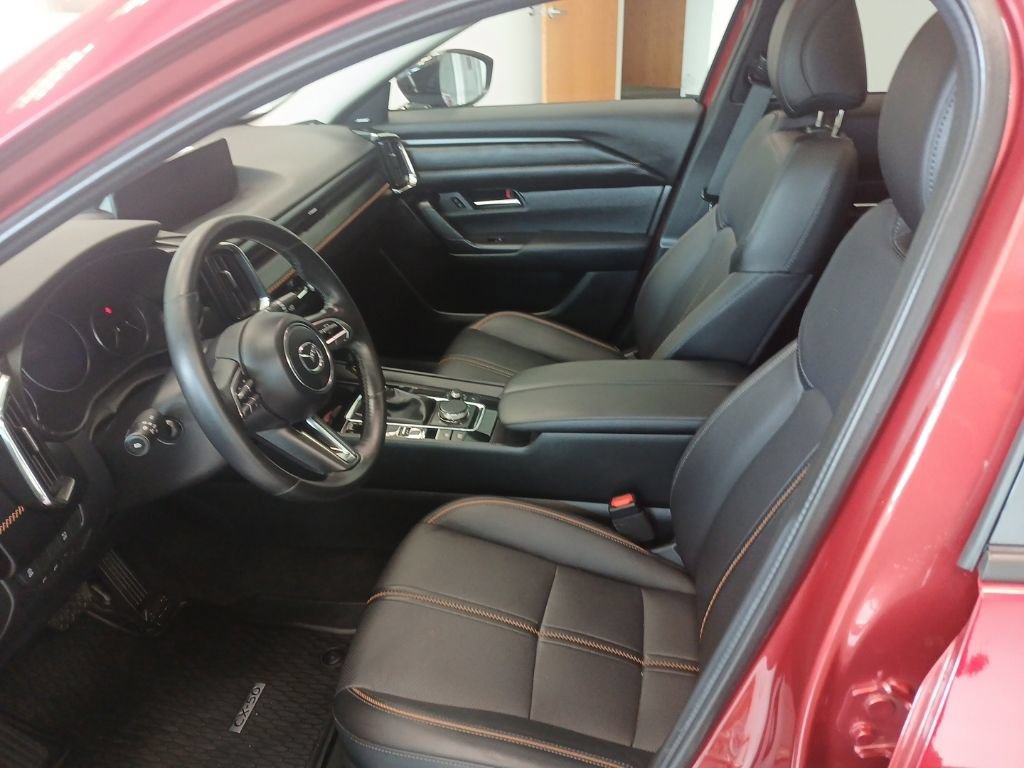 Used 2024 MAZDA CX-50 AWD 2.5 S w/ Weather Package image 9