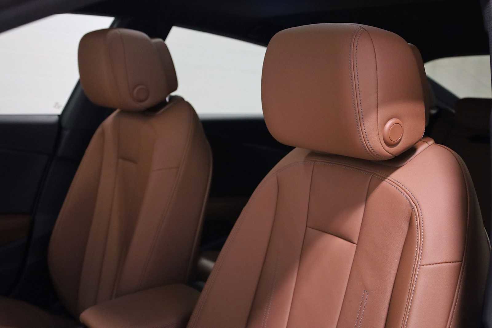 Used 2022 Audi A5 2.0T Premium image 17