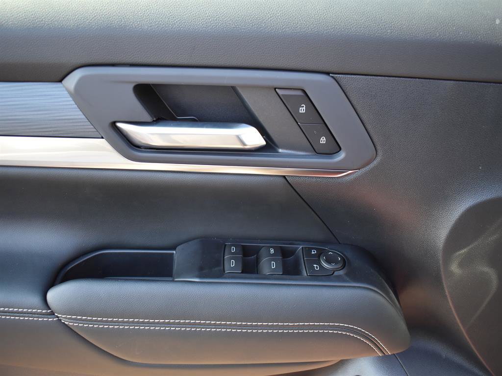 New 2026 GMC Terrain Elevation w/ Elevation Premium Package image 13