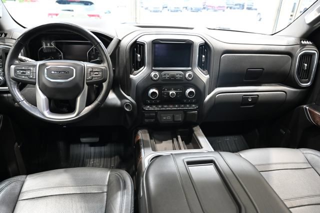 Used 2021 GMC Sierra 1500 Denali w/ Denali Ultimate Package AWD/4WD image 17