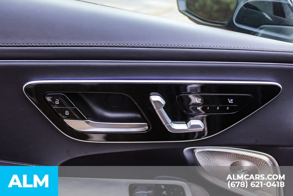 Used 2025 Mercedes-Benz CLE 300 4MATIC Coupe image 35