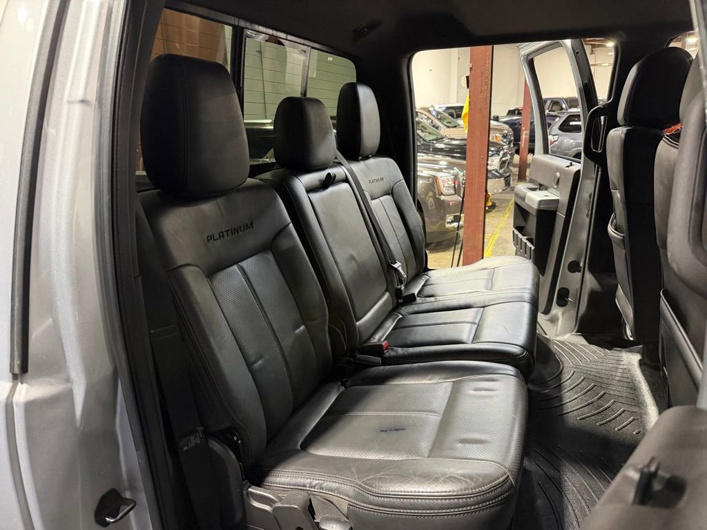 Used 2015 Ford F350 Platinum image 26