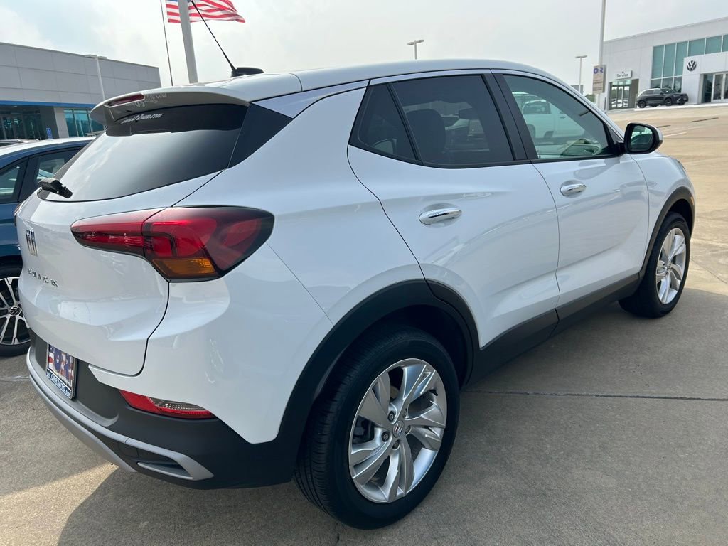 Used 2025 Buick Encore GX Preferred FWD image 11