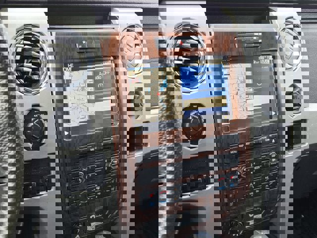 Used 2012 Ford F150 Lariat w/ Lariat Chrome Pkg image 27