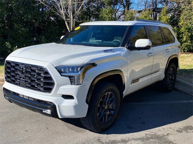 Used 2025 Toyota Sequoia Platinum image 3