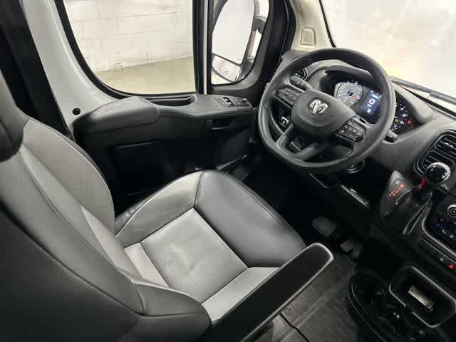 Used 2025 RAM ProMaster 3500 w/ Convenience Group FWD image 12