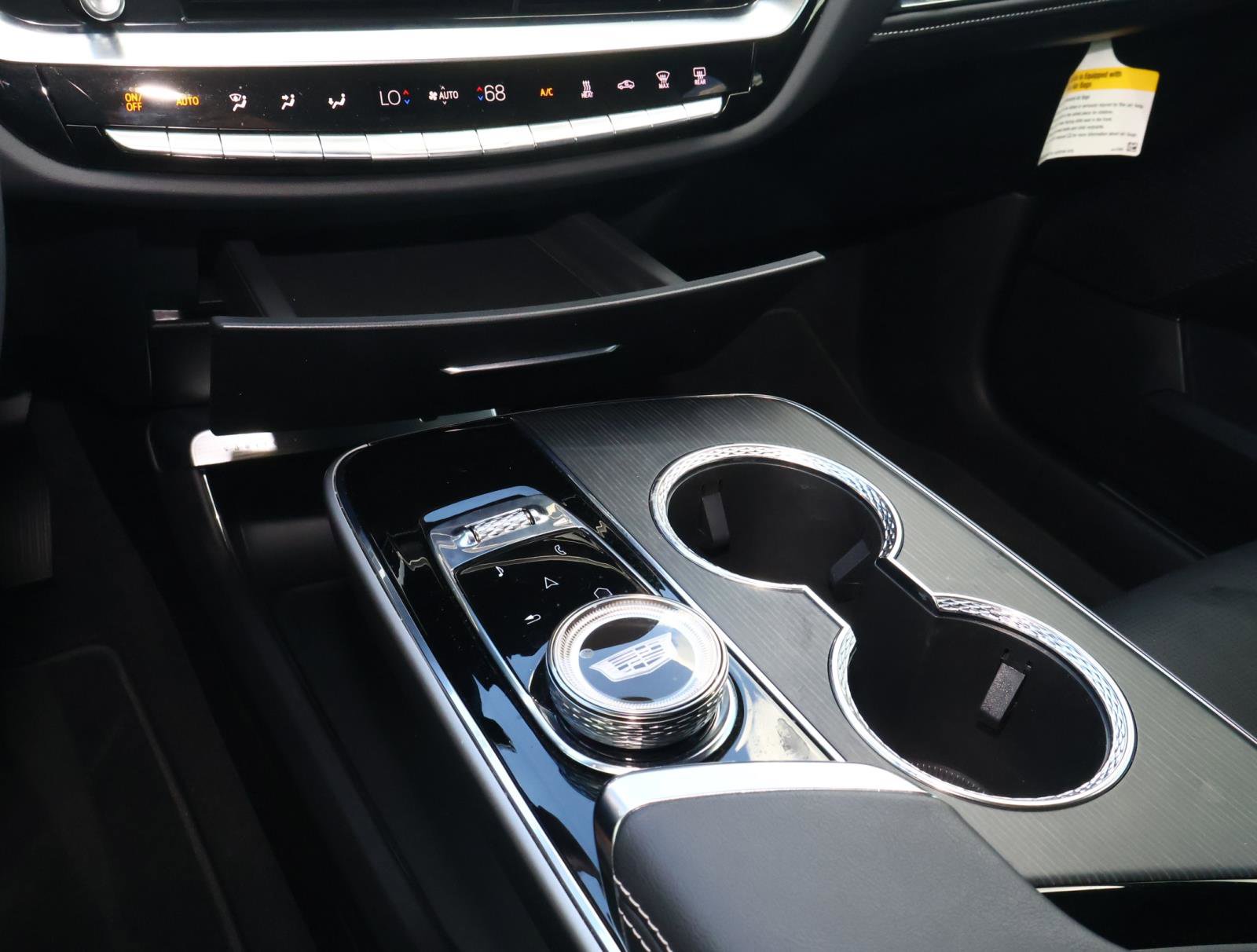 Used 2025 Cadillac Lyriq Luxury w/ LPO, Floor Liner Package RWD image 30