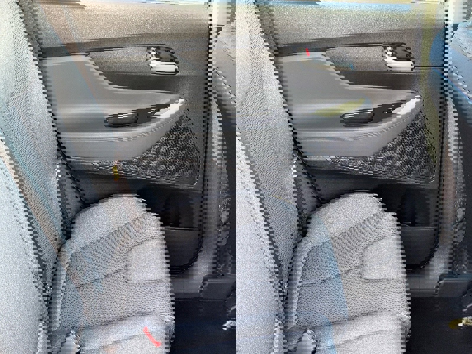 Used 2023 Hyundai Santa Fe SEL image 11