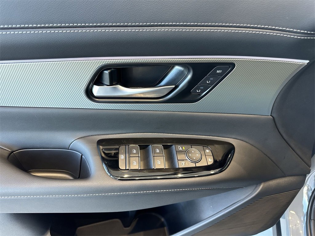 New 2025 Nissan Murano SL image 5