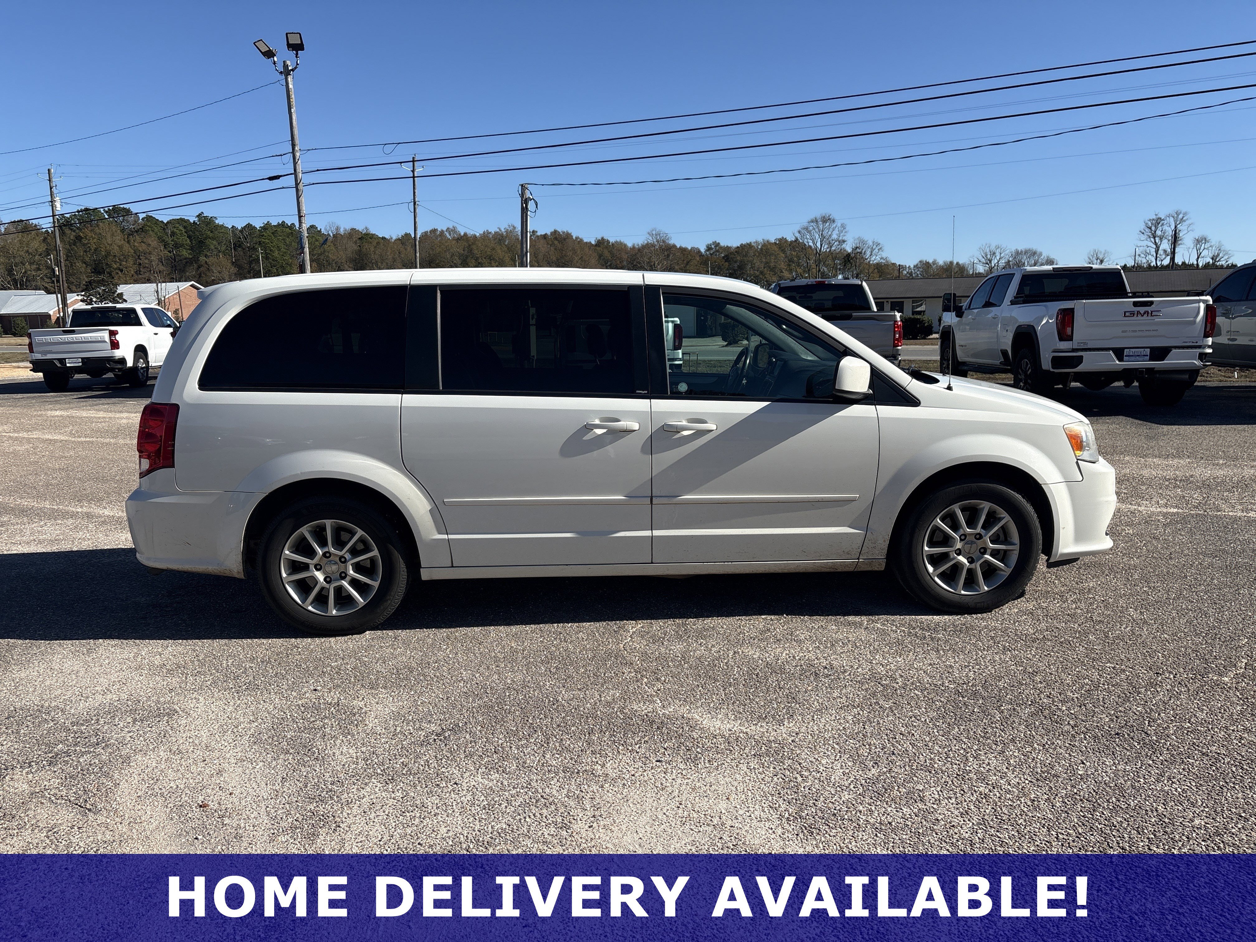 Used 2013 Dodge Grand Caravan R/T image 20