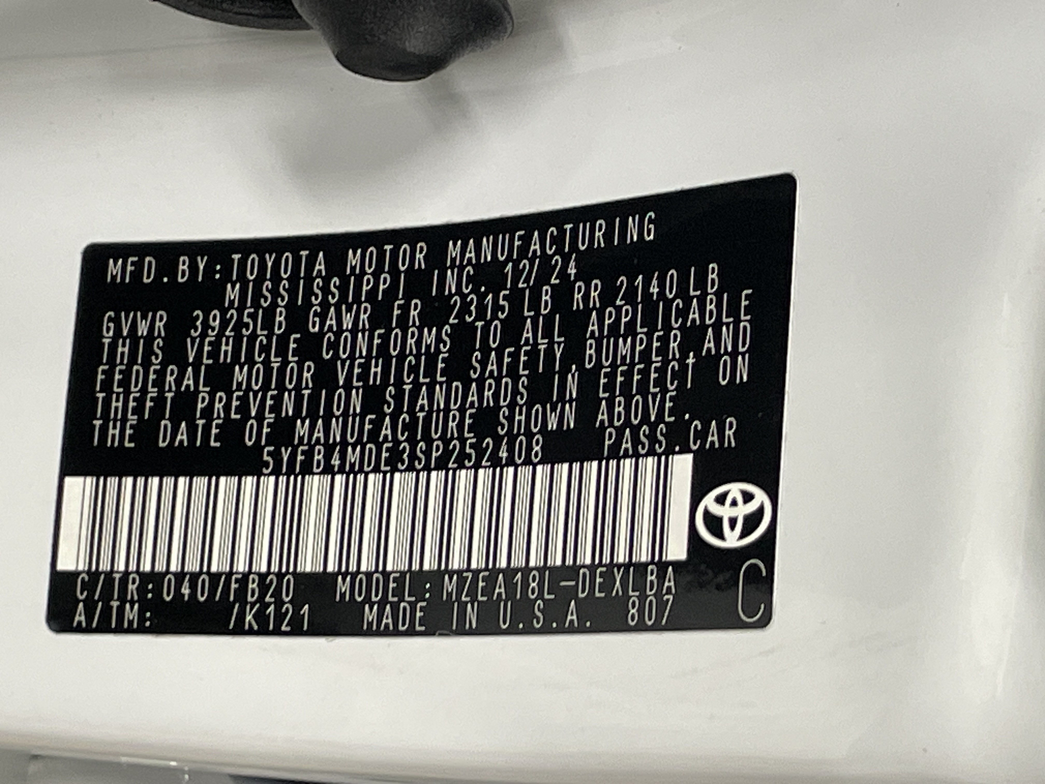 Certified 2025 Toyota Corolla LE FWD image 35