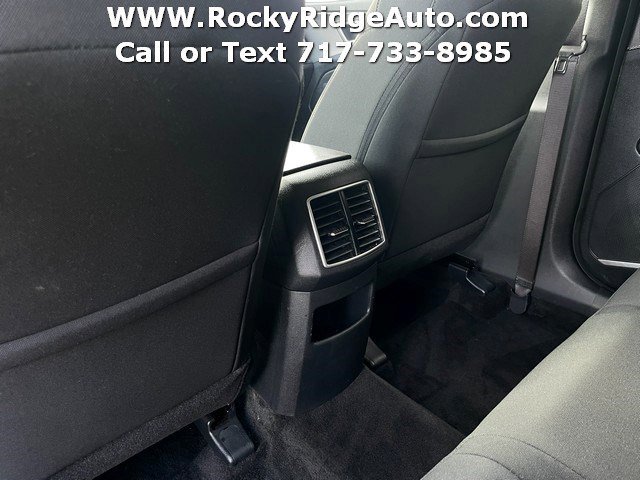 Used 2023 Kia Sportage LX AWD/4WD image 16