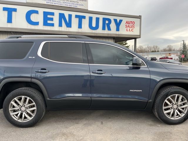 Used 2018 GMC Acadia SLE image 15