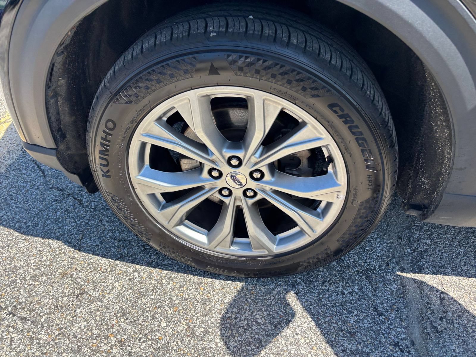 Used 2024 Ford Explorer Limited RWD image 29