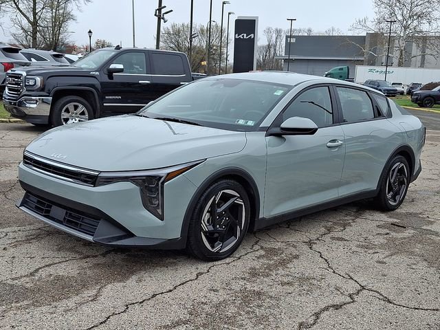 Certified 2025 Kia K4 EX image 3