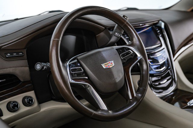 Used 2015 Cadillac Escalade Premium AWD/4WD image 14