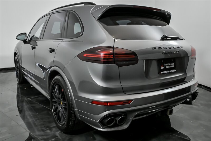 Used 2017 Porsche Cayenne GTS AWD/4WD image 8