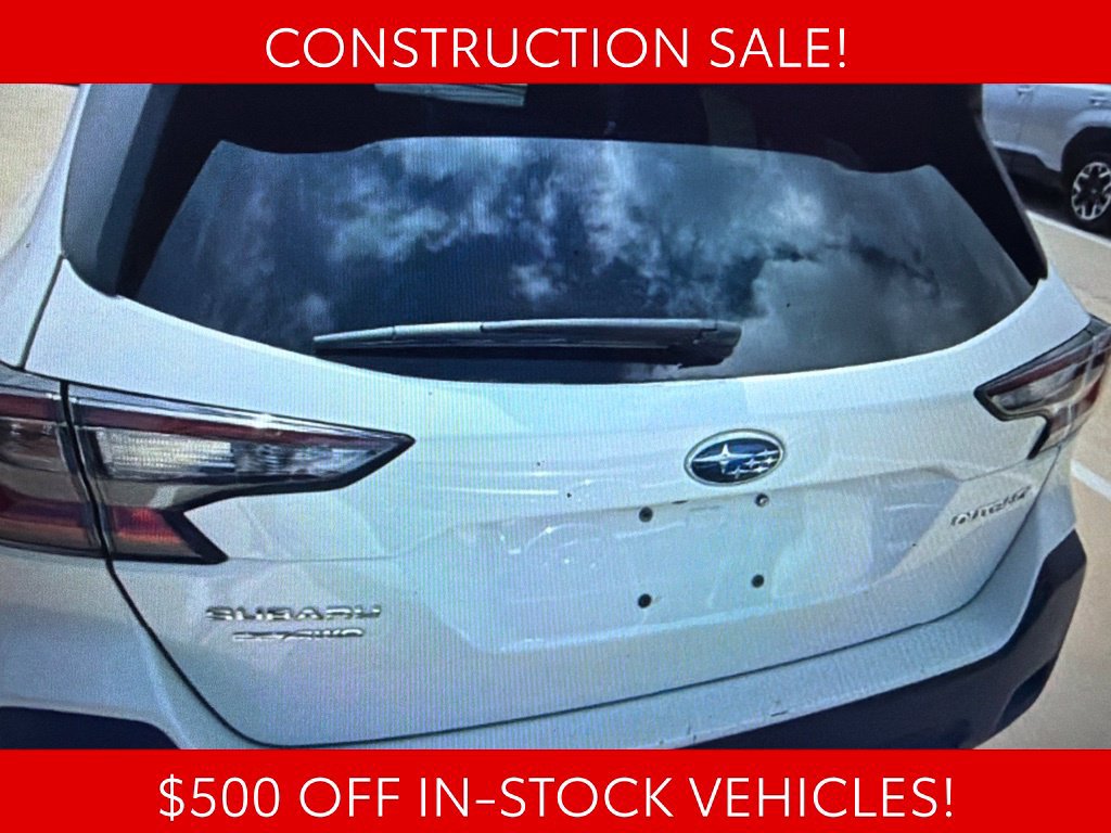 Used 2025 Subaru Outback Onyx Edition AWD/4WD image 6