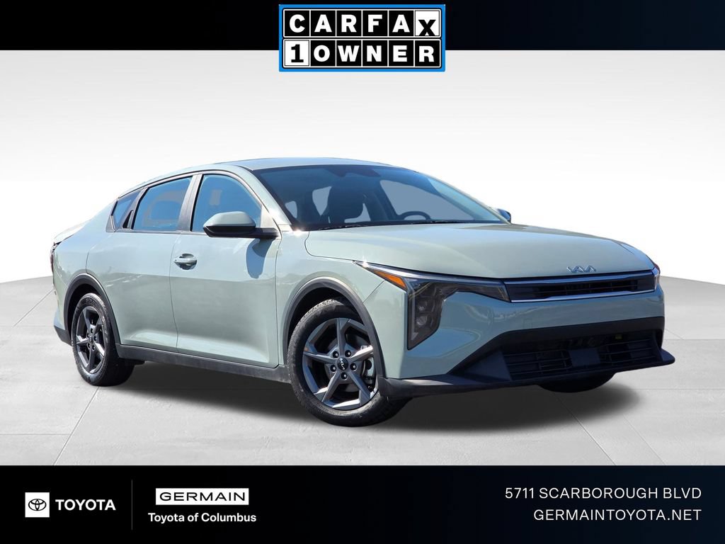 Used 2025 Kia K4 FWD image 1