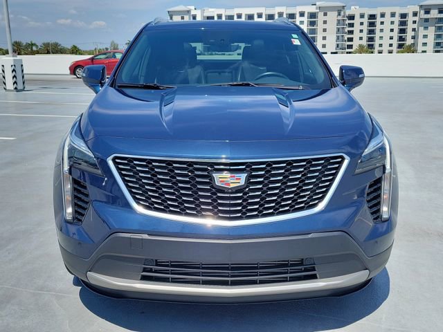 Used 2022 Cadillac XT4 Premium Luxury w/ Enhanced Visibility Package image 8
