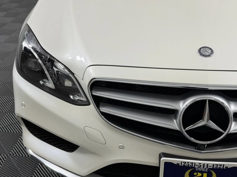 Used 2014 Mercedes-Benz E 250 BlueTEC 4MATIC Sedan image 55