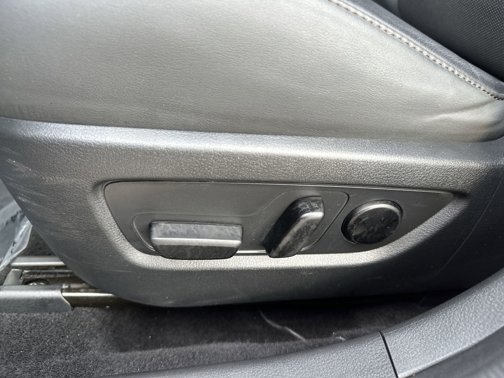 Used 2023 MAZDA CX-30 AWD 2.5 S w/ Premium Package image 13