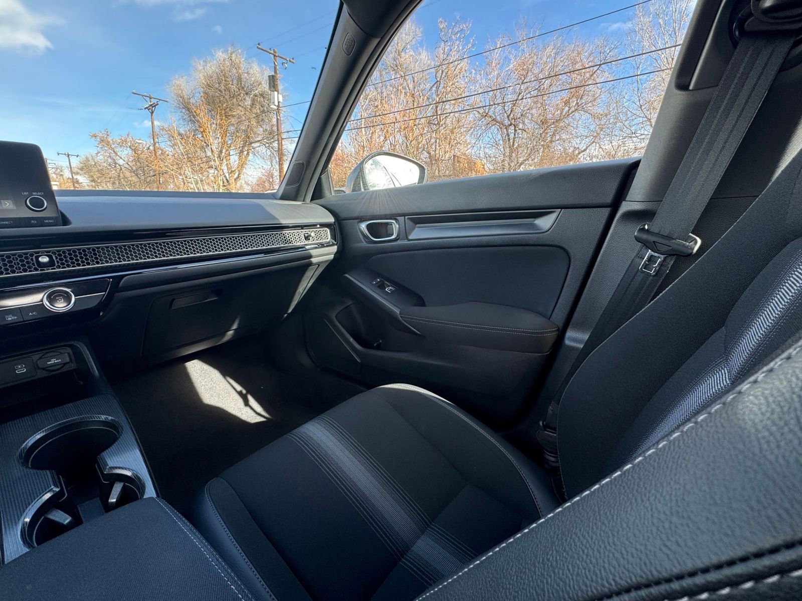 Used 2025 Honda Civic Sport image 33