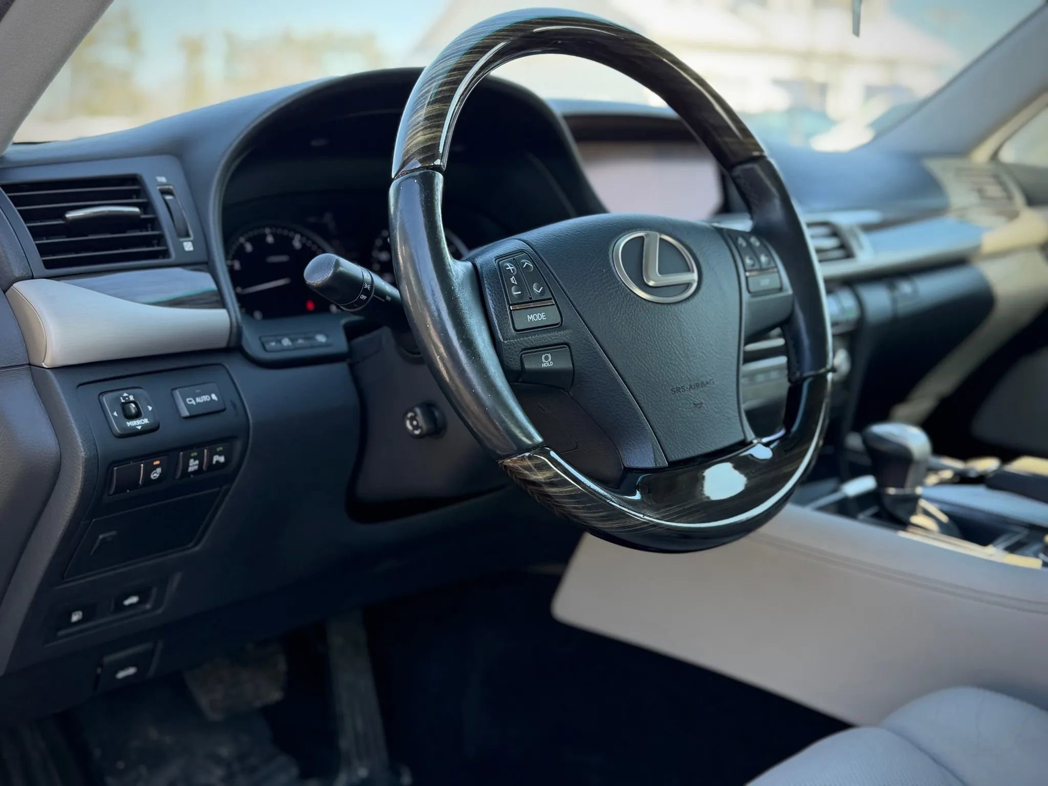 Used 2013 Lexus LS 460 LS 460 Sedan 4D image 12