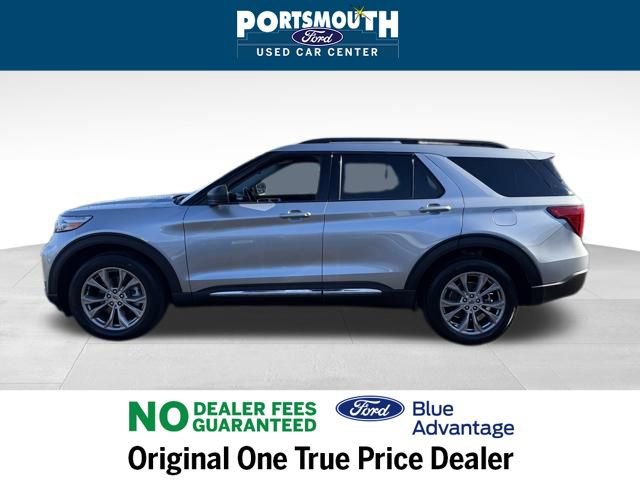 Used 2022 Ford Explorer XLT w/ Equipment Group 202A image 2