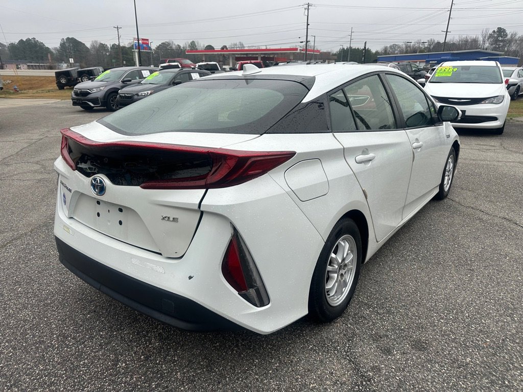 Used 2021 Toyota Prius Prime XLE image 5