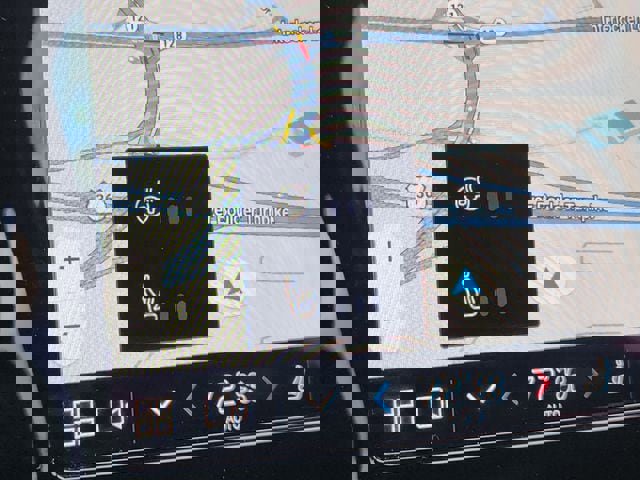 Certified 2023 Volvo XC40 Recharge Plus image 23