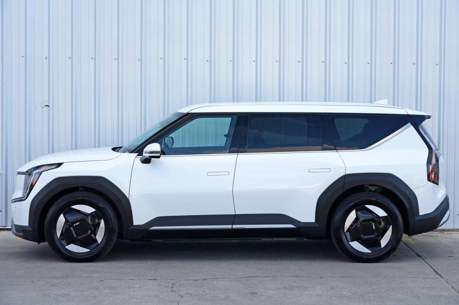 Used 2024 Kia EV9 Light image 52