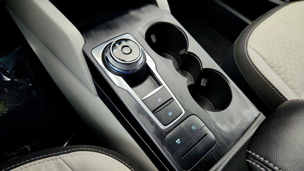 Used 2025 Ford Escape Active w/ Cold Weather Package image 14