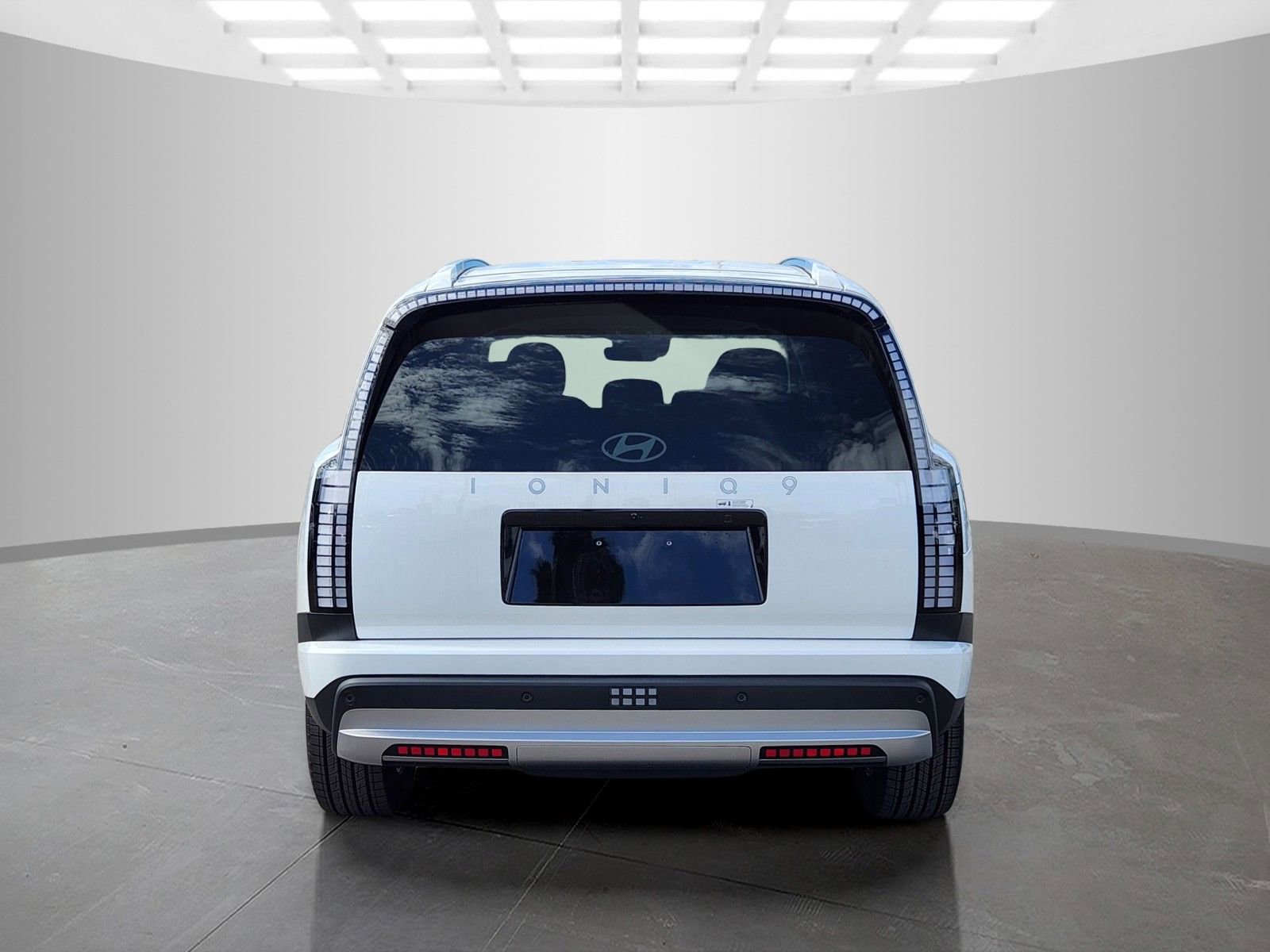 New 2026 Hyundai Ioniq 9 S image 5