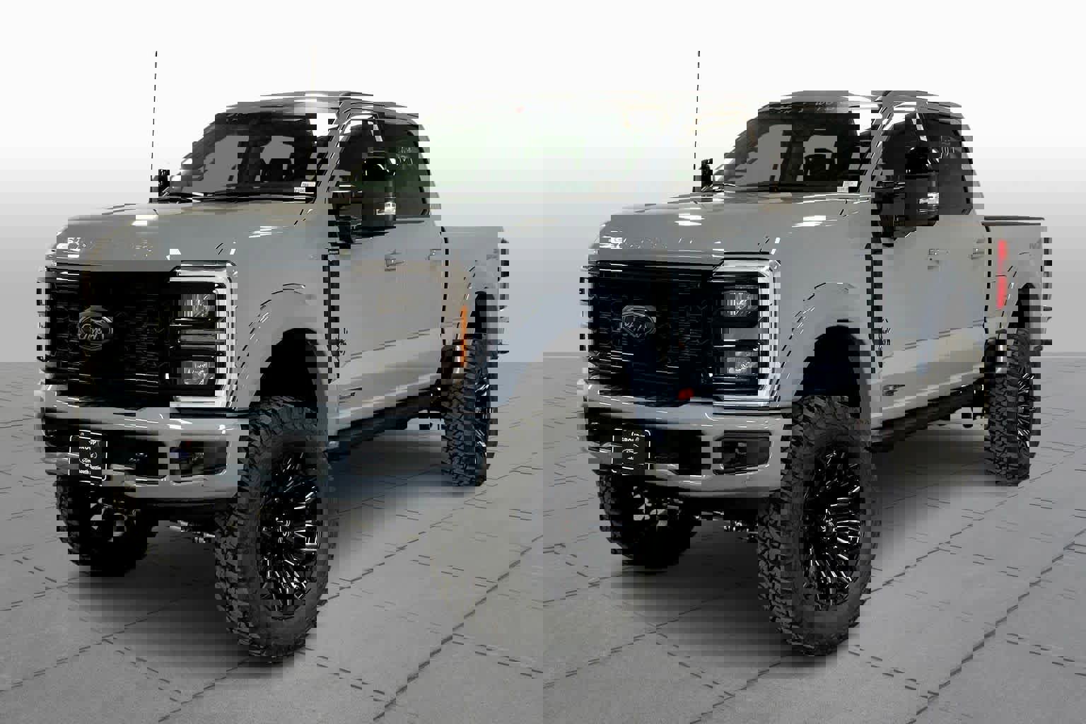 New 2026 Ford F250 Lariat w/ Black Appearance Package image 21