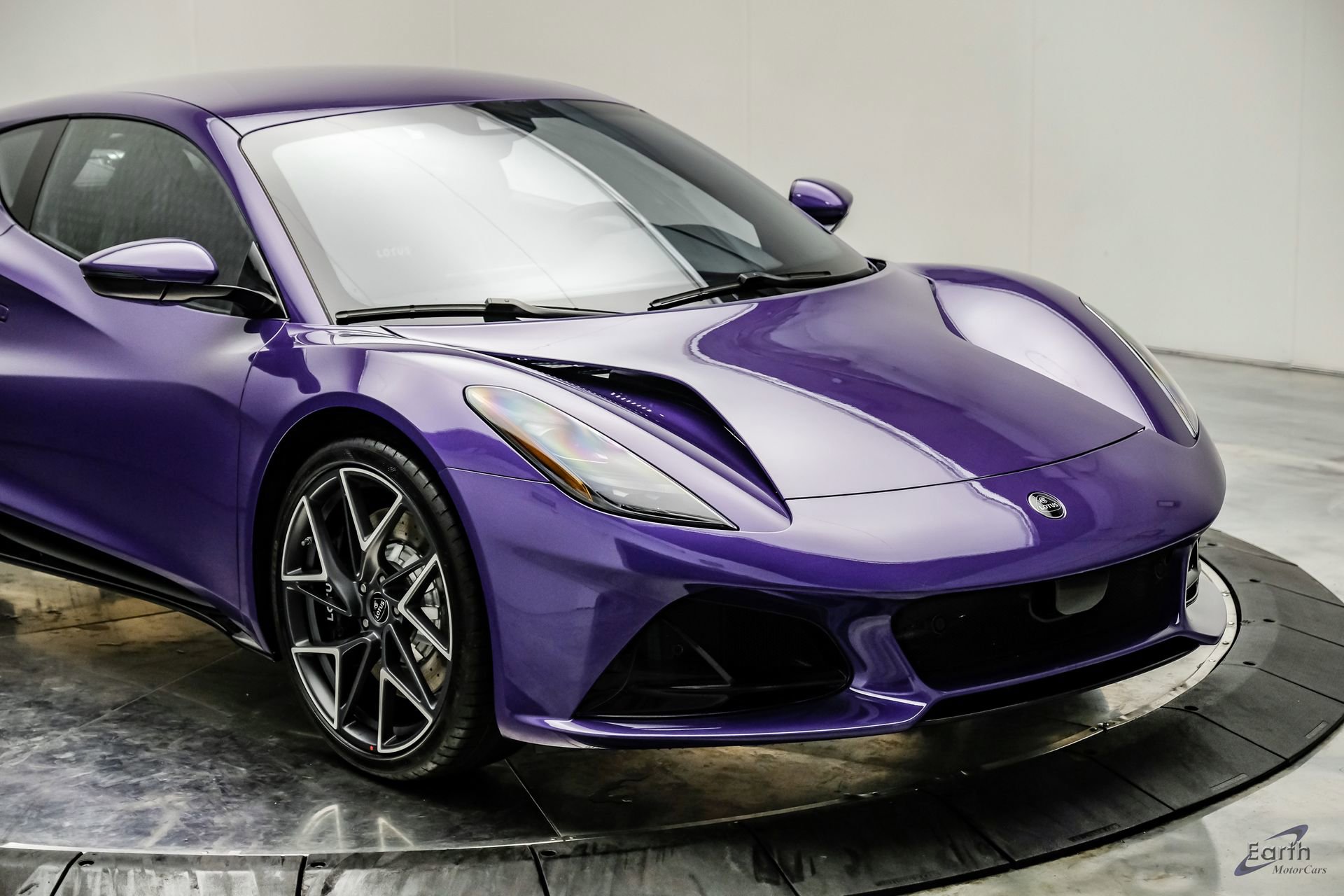 New 2026 Lotus Emira V6 SE RWD image 31