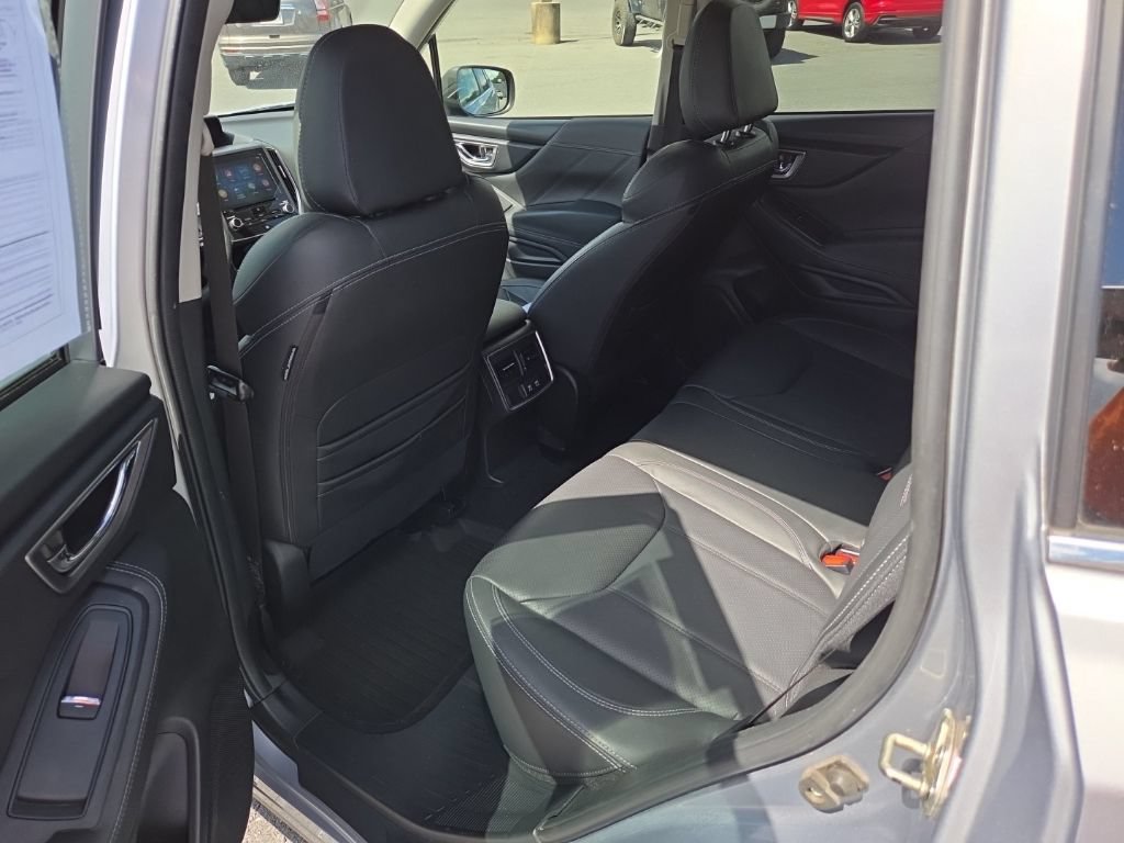 Used 2020 Subaru Forester Limited w/ Popular Package #3 AWD/4WD image 8